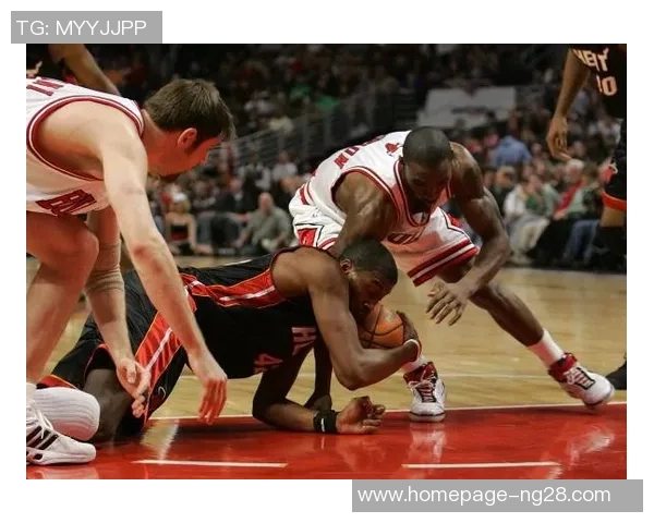 2019年热火与勇士精彩对决全场录像回顾与精彩瞬间分析 2019年热火与勇士精彩对决全场录像回顾与精彩瞬间分析