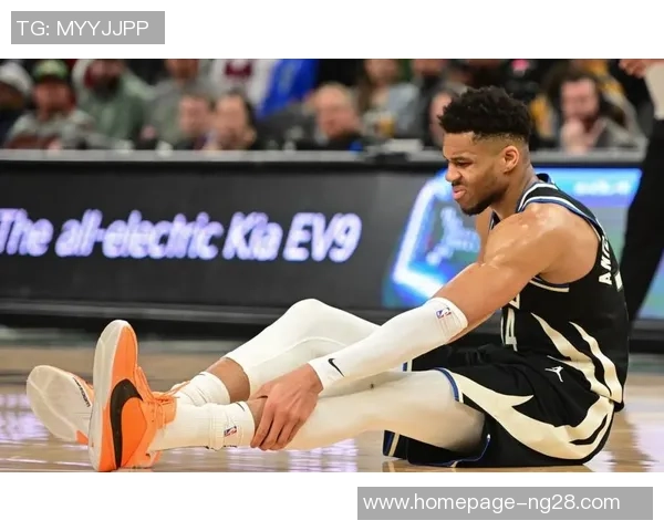 字母哥愤怒撕扯球衣雄鹿惨败后更衣室内爆发激烈冲突